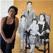 Profesora de dibujo y pintura para adultos